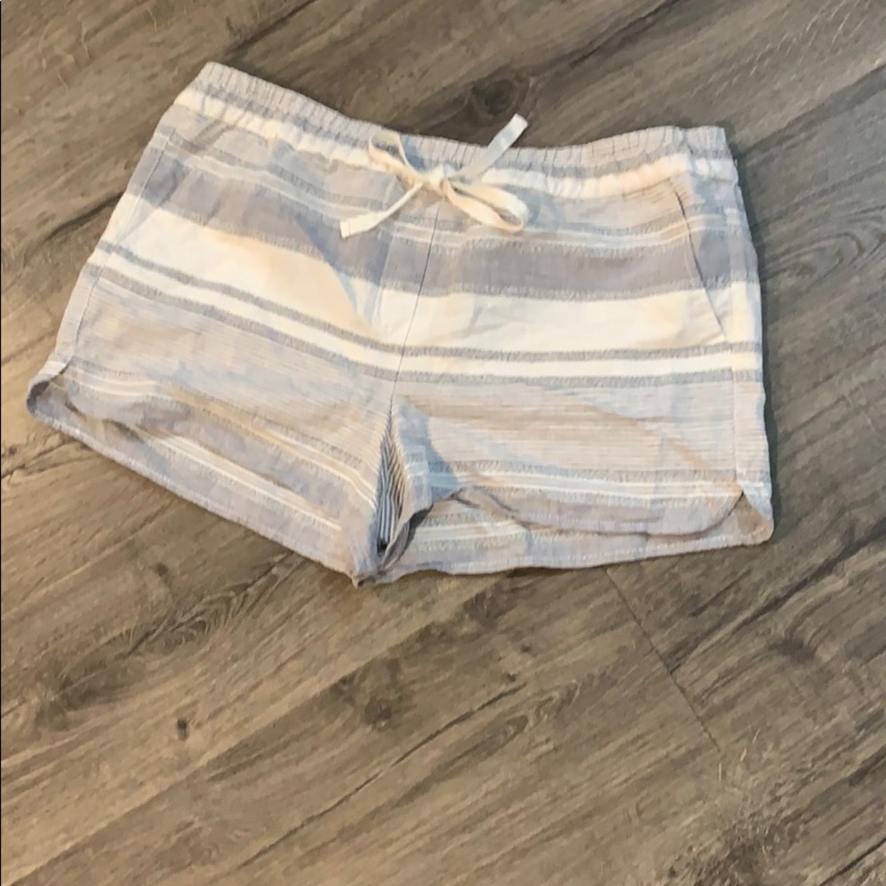 NWT Loft Linen Shorts